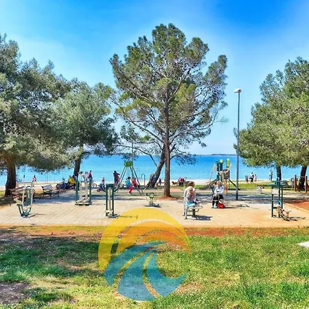 Fuer 3 Personen Ca 35 Qm In Fazana, Istrien Istrische Riviera Valbandon